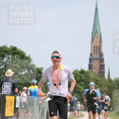 22.06.2025 - Viking Triathlon H.Heesch http://msf.ph/oto/8108315 22.06.2025 14:04:25 Laufen 91, 244, 269, 381, 458, 609 meine-sportfotos.de
