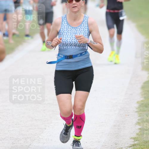 22.06.2025 - Viking Triathlon H.Heesch http://msf.ph/oto/8108337 22.06.2025 14:33:33 Laufen 152, 189, 197, 337, 341, 463 meine-sportfotos.de