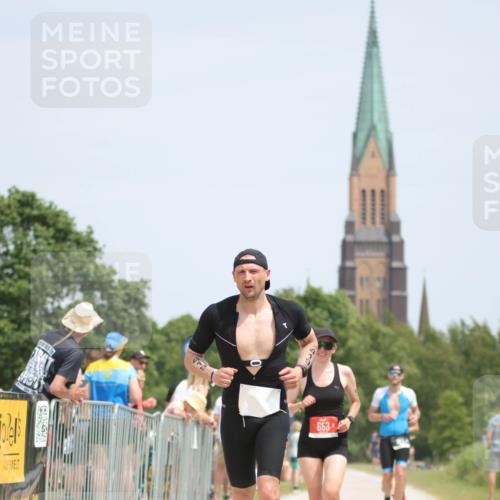 22.06.2025 - Viking Triathlon H.Heesch http://msf.ph/oto/8108342 22.06.2025 14:04:34 Laufen 91, 244, 419, 606, 653 meine-sportfotos.de