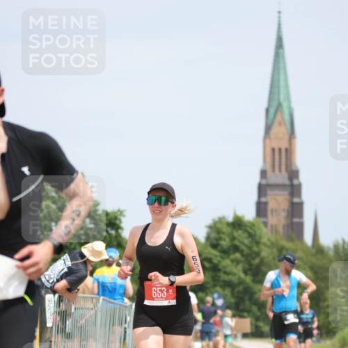 22.06.2025 - Viking Triathlon H.Heesch http://msf.ph/oto/8108351 22.06.2025 14:04:36 Laufen 91, 244, 389, 419, 606, 653 meine-sportfotos.de