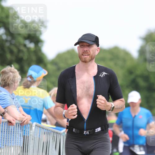 22.06.2025 - Viking Triathlon H.Heesch http://msf.ph/oto/8108356 22.06.2025 14:26:50 Laufen 113, 342 meine-sportfotos.de