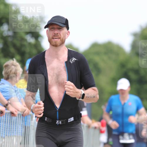 22.06.2025 - Viking Triathlon H.Heesch http://msf.ph/oto/8108372 22.06.2025 14:26:51 Laufen 113, 342 meine-sportfotos.de