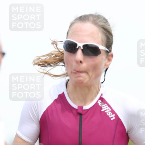 22.06.2025 - Viking Triathlon H.Heesch http://msf.ph/oto/8108391 22.06.2025 14:27:00 Laufen 113, 216, 249, 412 meine-sportfotos.de