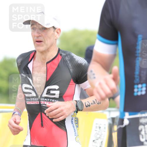 22.06.2025 - Viking Triathlon H.Heesch http://msf.ph/oto/8108415 22.06.2025 14:42:51 Laufen 313, 351, 603, 631 meine-sportfotos.de