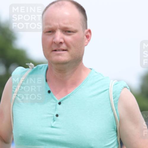 22.06.2025 - Viking Triathlon H.Heesch http://msf.ph/oto/8108425 22.06.2025 14:27:09 Laufen 20, 652 meine-sportfotos.de