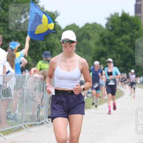 22.06.2025 - Viking Triathlon H.Heesch http://msf.ph/oto/8108439 22.06.2025 14:42:54 Laufen 313, 351, 495, 603, 631 meine-sportfotos.de