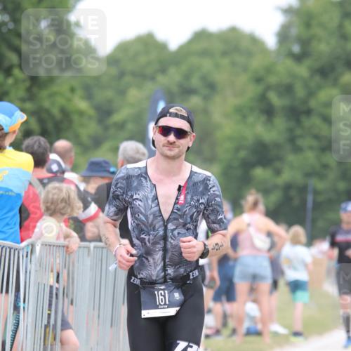 22.06.2025 - Viking Triathlon H.Heesch http://msf.ph/oto/8108443 22.06.2025 14:34:14 Laufen 24, 89, 99, 155, 161 meine-sportfotos.de