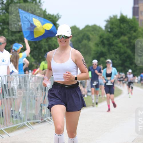 22.06.2025 - Viking Triathlon H.Heesch http://msf.ph/oto/8108455 22.06.2025 14:42:54 Laufen 313, 351, 495, 603, 631 meine-sportfotos.de