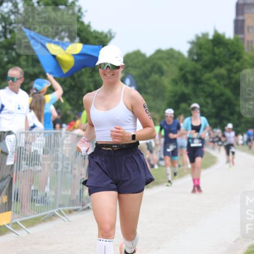 22.06.2025 - Viking Triathlon H.Heesch http://msf.ph/oto/8108466 22.06.2025 14:42:54 Laufen 313, 351, 495, 603, 631 meine-sportfotos.de