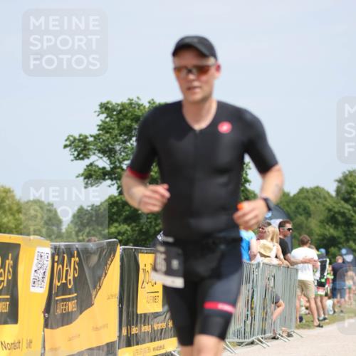 22.06.2025 - Viking Triathlon H.Heesch http://msf.ph/oto/8108479 22.06.2025 14:05:02 Laufen 5, 85 meine-sportfotos.de