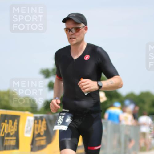 22.06.2025 - Viking Triathlon H.Heesch http://msf.ph/oto/8108487 22.06.2025 14:05:03 Laufen 5, 85 meine-sportfotos.de