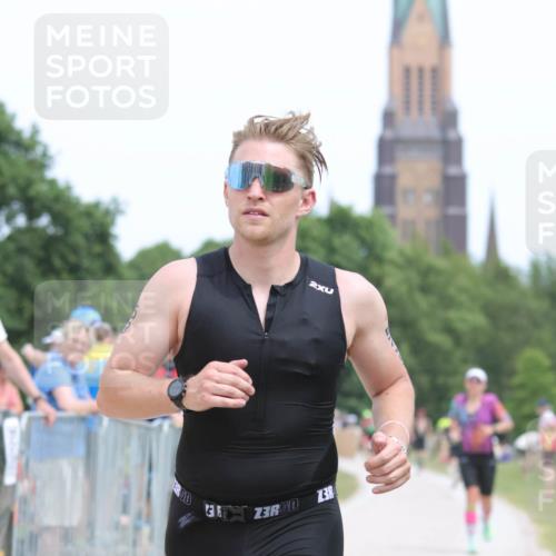 22.06.2025 - Viking Triathlon H.Heesch http://msf.ph/oto/8108491 22.06.2025 14:27:25 Laufen 215, 491, 535 meine-sportfotos.de