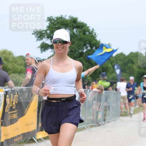 22.06.2025 - Viking Triathlon H.Heesch http://msf.ph/oto/8108503 22.06.2025 14:42:55 Laufen 313, 351, 495, 603 meine-sportfotos.de