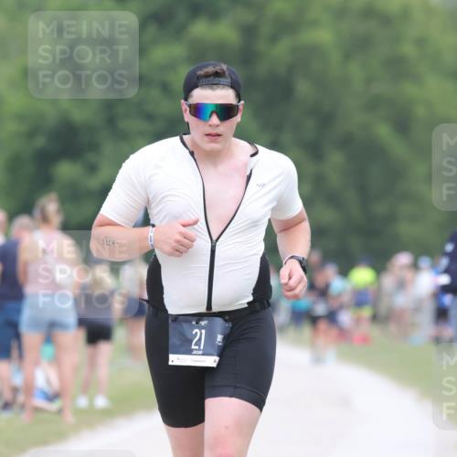 22.06.2025 - Viking Triathlon H.Heesch http://msf.ph/oto/8108535 22.06.2025 14:34:41 Laufen 21 meine-sportfotos.de