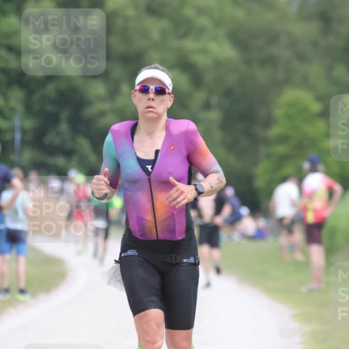 22.06.2025 - Viking Triathlon H.Heesch http://msf.ph/oto/8108540 22.06.2025 14:27:29 Laufen 215, 535 meine-sportfotos.de