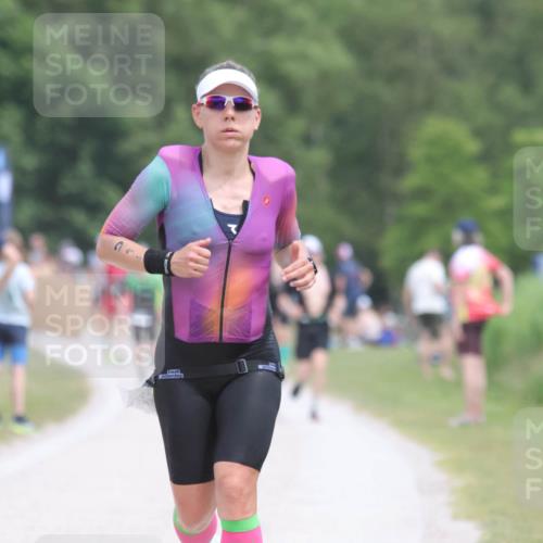 22.06.2025 - Viking Triathlon H.Heesch http://msf.ph/oto/8108545 22.06.2025 14:27:29 Laufen 215, 535 meine-sportfotos.de