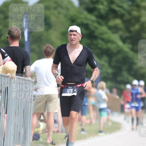 22.06.2025 - Viking Triathlon H.Heesch http://msf.ph/oto/8108558 22.06.2025 14:05:41 Laufen 176, 433, 631 meine-sportfotos.de