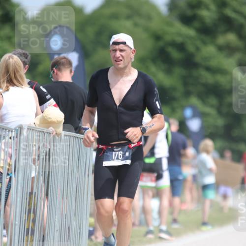 22.06.2025 - Viking Triathlon H.Heesch http://msf.ph/oto/8108579 22.06.2025 14:05:41 Laufen 176, 433, 631 meine-sportfotos.de