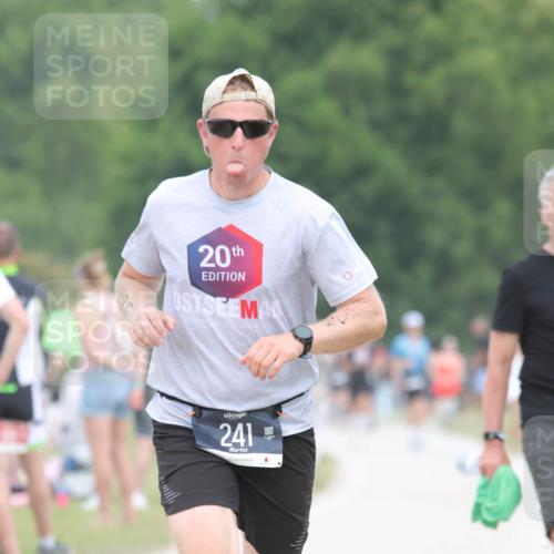 22.06.2025 - Viking Triathlon H.Heesch http://msf.ph/oto/8108619 22.06.2025 14:35:23 Laufen 241 meine-sportfotos.de