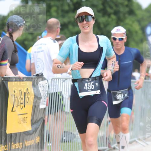 22.06.2025 - Viking Triathlon H.Heesch http://msf.ph/oto/8108654 22.06.2025 14:43:00 Laufen 284, 397, 495 meine-sportfotos.de