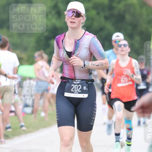 22.06.2025 - Viking Triathlon H.Heesch http://msf.ph/oto/8108664 22.06.2025 14:35:45 Laufen 121, 202, 620 meine-sportfotos.de