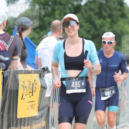 22.06.2025 - Viking Triathlon H.Heesch http://msf.ph/oto/8108666 22.06.2025 14:43:00 Laufen 284, 397, 495 meine-sportfotos.de