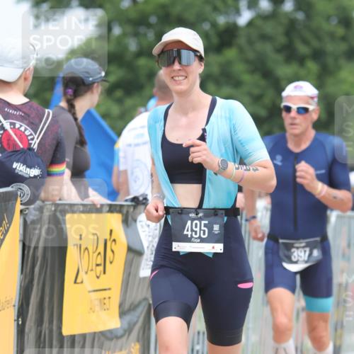 22.06.2025 - Viking Triathlon H.Heesch http://msf.ph/oto/8108674 22.06.2025 14:43:00 Laufen 284, 397, 495 meine-sportfotos.de