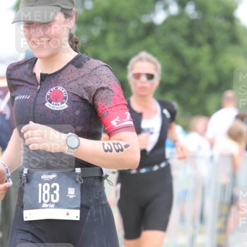 22.06.2025 - Viking Triathlon H.Heesch http://msf.ph/oto/8108707 22.06.2025 14:35:57 Laufen 60, 183, 403 meine-sportfotos.de