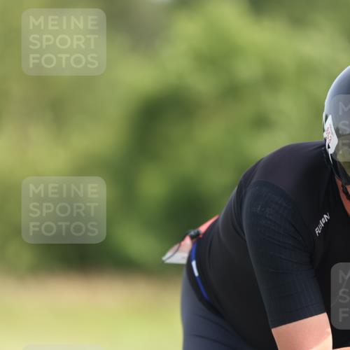 22.06.2025 - Viking Triathlon Yannick Fuchs http://msf.ph/oto/8108711 22.06.2025 11:32:42 Radfahren 8, 89, 115, 203, 462, 644, 653 meine-sportfotos.de