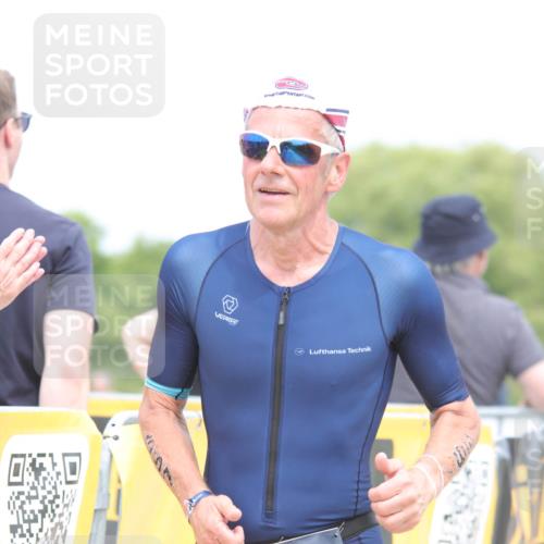 22.06.2025 - Viking Triathlon H.Heesch http://msf.ph/oto/8108727 22.06.2025 14:43:03 Laufen 284, 397, 495, 649 meine-sportfotos.de