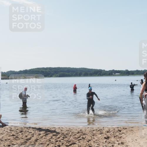 22.06.2025 - Viking Triathlon MichiJ http://msf.ph/oto/8108745 22.06.2025 10:56:24 Schwimmen 499 meine-sportfotos.de
