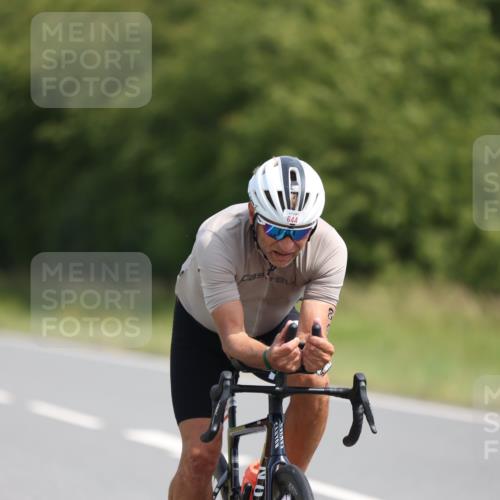22.06.2025 - Viking Triathlon Yannick Fuchs http://msf.ph/oto/8108769 22.06.2025 11:32:46 Radfahren 8, 89, 115, 203, 309, 644 meine-sportfotos.de