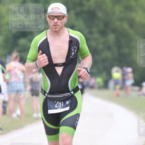 22.06.2025 - Viking Triathlon H.Heesch http://msf.ph/oto/8108771 22.06.2025 14:36:16 Laufen 281, 319 meine-sportfotos.de