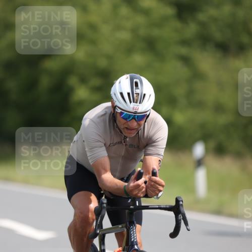 22.06.2025 - Viking Triathlon Yannick Fuchs http://msf.ph/oto/8108774 22.06.2025 11:32:46 Radfahren 8, 89, 115, 203, 309, 644 meine-sportfotos.de