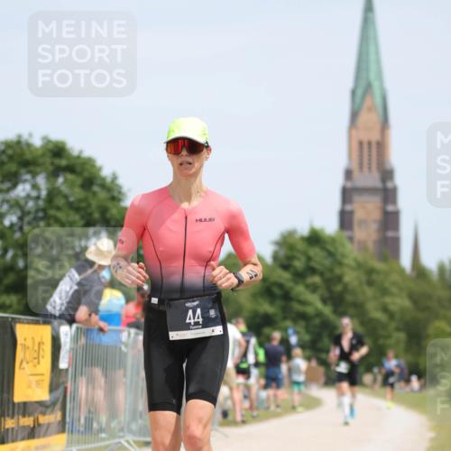 22.06.2025 - Viking Triathlon H.Heesch http://msf.ph/oto/8108777 22.06.2025 14:06:44 Laufen 44 meine-sportfotos.de