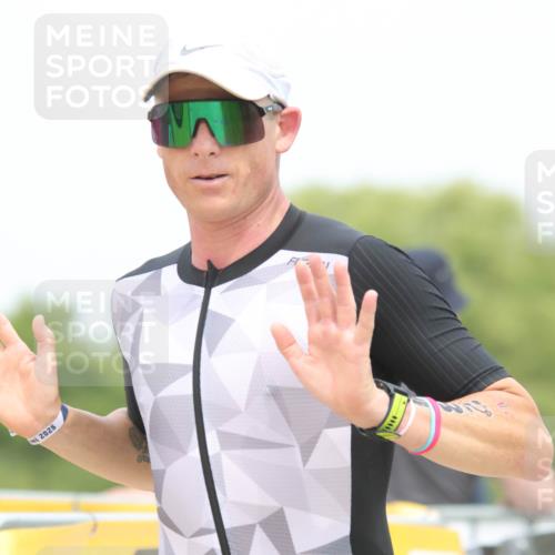 22.06.2025 - Viking Triathlon H.Heesch http://msf.ph/oto/8108781 22.06.2025 14:43:06 Laufen 284, 397, 495, 649 meine-sportfotos.de