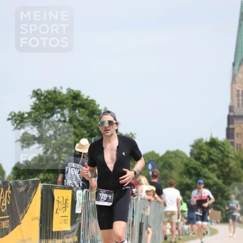 22.06.2025 - Viking Triathlon H.Heesch http://msf.ph/oto/8108800 22.06.2025 14:06:52 Laufen 370 meine-sportfotos.de