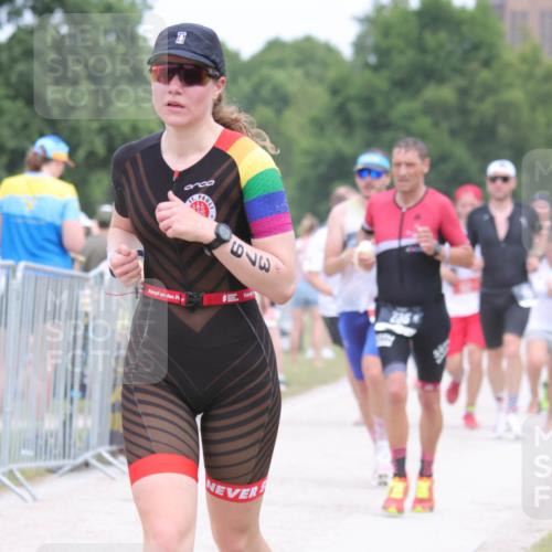 22.06.2025 - Viking Triathlon H.Heesch http://msf.ph/oto/8108835 22.06.2025 14:36:58 Laufen 37, 235, 266, 379, 623, 643, 657 meine-sportfotos.de