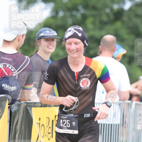 22.06.2025 - Viking Triathlon H.Heesch http://msf.ph/oto/8108884 22.06.2025 14:43:16 Laufen 14, 425 meine-sportfotos.de