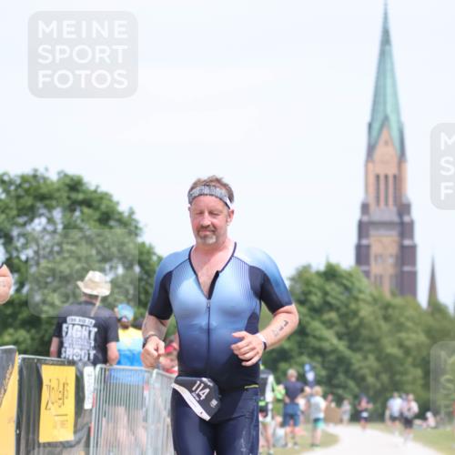 22.06.2025 - Viking Triathlon H.Heesch http://msf.ph/oto/8108889 22.06.2025 14:07:06 Laufen 114, 150, 376 meine-sportfotos.de