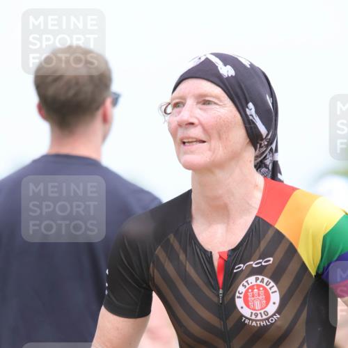 22.06.2025 - Viking Triathlon H.Heesch http://msf.ph/oto/8108903 22.06.2025 14:43:18 Laufen 14, 425 meine-sportfotos.de