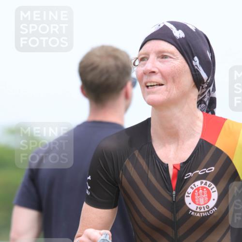 22.06.2025 - Viking Triathlon H.Heesch http://msf.ph/oto/8108906 22.06.2025 14:43:18 Laufen 14, 425 meine-sportfotos.de