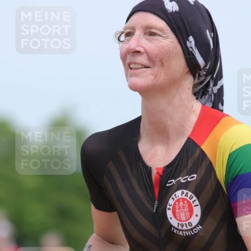 22.06.2025 - Viking Triathlon H.Heesch http://msf.ph/oto/8108921 22.06.2025 14:43:19 Laufen 14, 425 meine-sportfotos.de