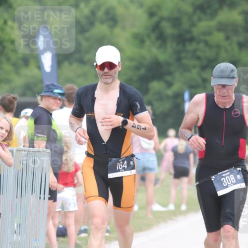 22.06.2025 - Viking Triathlon H.Heesch http://msf.ph/oto/8108931 22.06.2025 14:37:11 Laufen 164, 253, 308, 363 meine-sportfotos.de