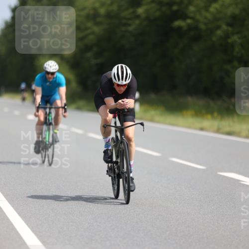 22.06.2025 - Viking Triathlon Yannick Fuchs http://msf.ph/oto/8108973 22.06.2025 11:32:57 Radfahren 95, 128, 287, 291, 309, 379 meine-sportfotos.de
