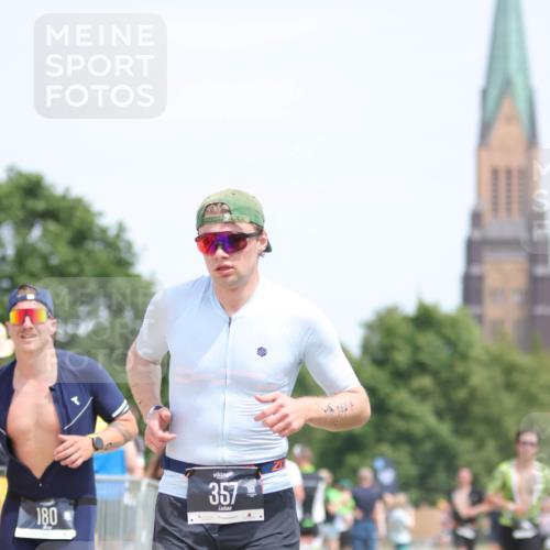 22.06.2025 - Viking Triathlon H.Heesch http://msf.ph/oto/8108999 22.06.2025 14:07:34 Laufen 46, 180, 220, 357 meine-sportfotos.de