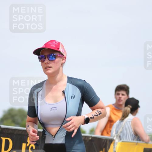 22.06.2025 - Viking Triathlon H.Heesch http://msf.ph/oto/8109043 22.06.2025 14:08:02 Laufen 145, 208, 292, 477, 633 meine-sportfotos.de