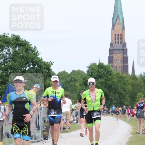 22.06.2025 - Viking Triathlon H.Heesch http://msf.ph/oto/8109267 22.06.2025 14:38:09 Laufen 29, 171, 489, 507 meine-sportfotos.de