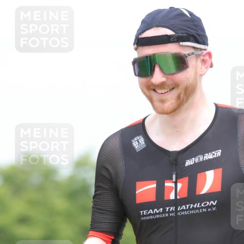 22.06.2025 - Viking Triathlon H.Heesch http://msf.ph/oto/8109269 22.06.2025 14:43:41 Laufen 133, 349, 394, 531 meine-sportfotos.de