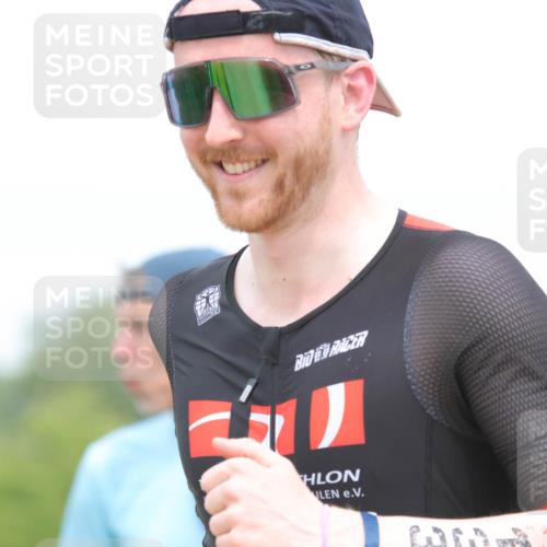 22.06.2025 - Viking Triathlon H.Heesch http://msf.ph/oto/8109291 22.06.2025 14:43:42 Laufen 133, 349, 394, 531 meine-sportfotos.de